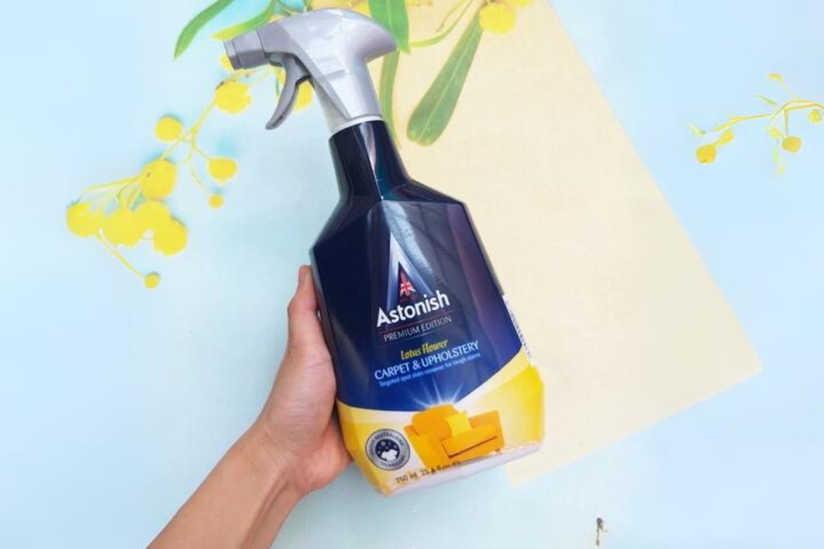 Hóa chất vệ sinh ghế sofa hiện nay