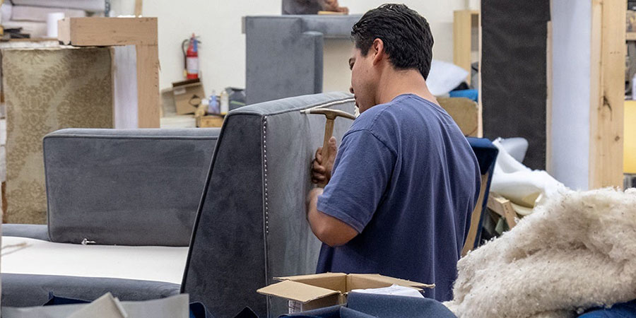 Sửa sofa BMT tại nhà